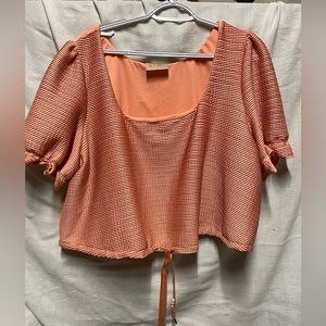🔥🔥Woman’s plus size crop top
